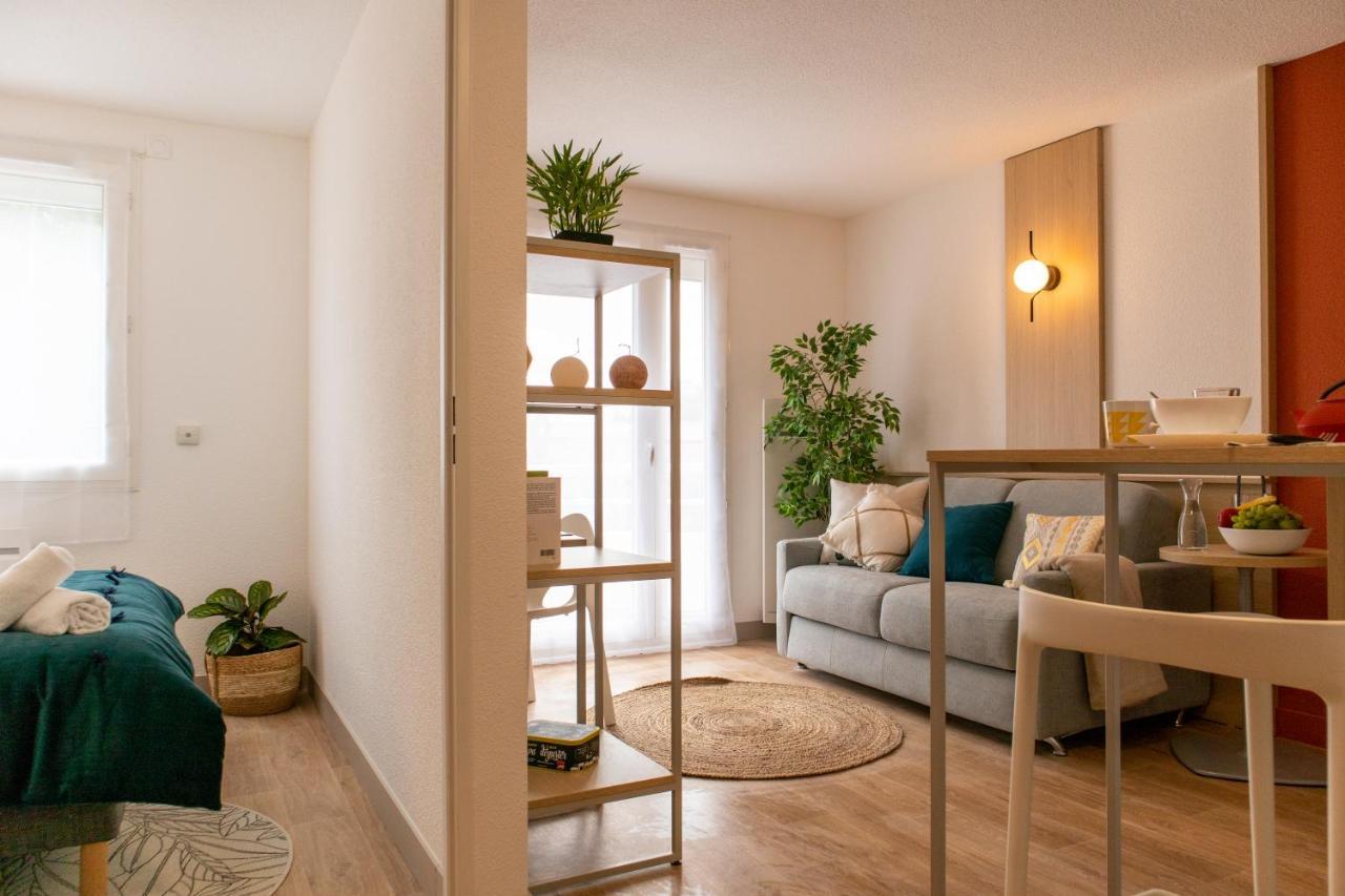 Residence Sweetly Isatis Мериньяк Экстерьер фото